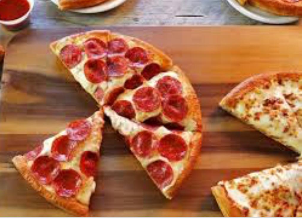 King's Mena Pizza